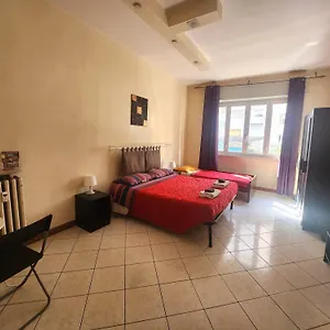 https://la-famiglia-rome.it-romehotels.com